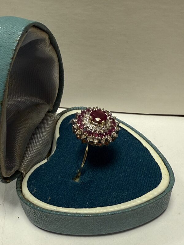 Ruby and diamond 9ct gold ladies ring - Image 4