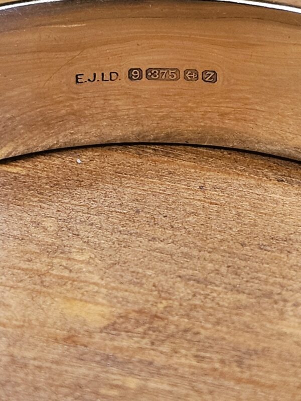 9ct Gold Bangle - Image 3