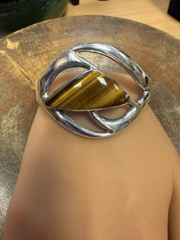 Large tiger eye and Mexican silver bangle
