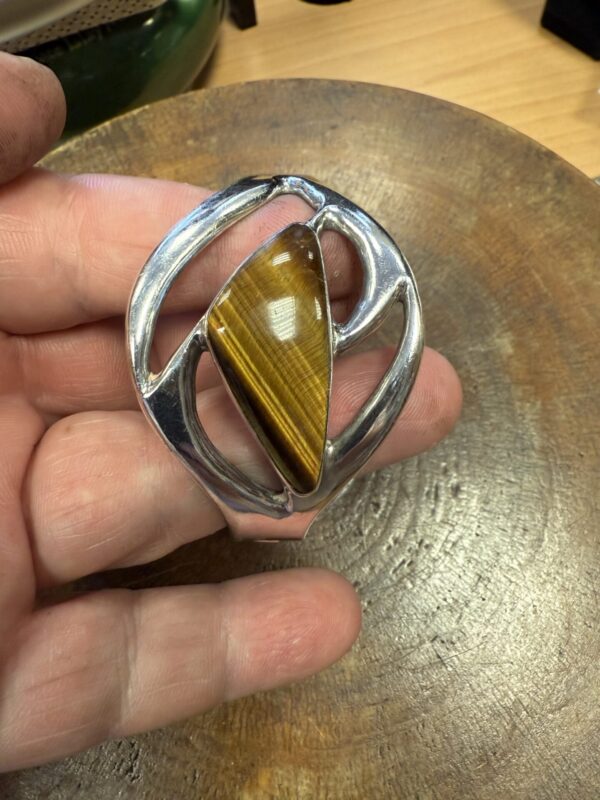 Large tiger eye and Mexican silver bangle - Image 5