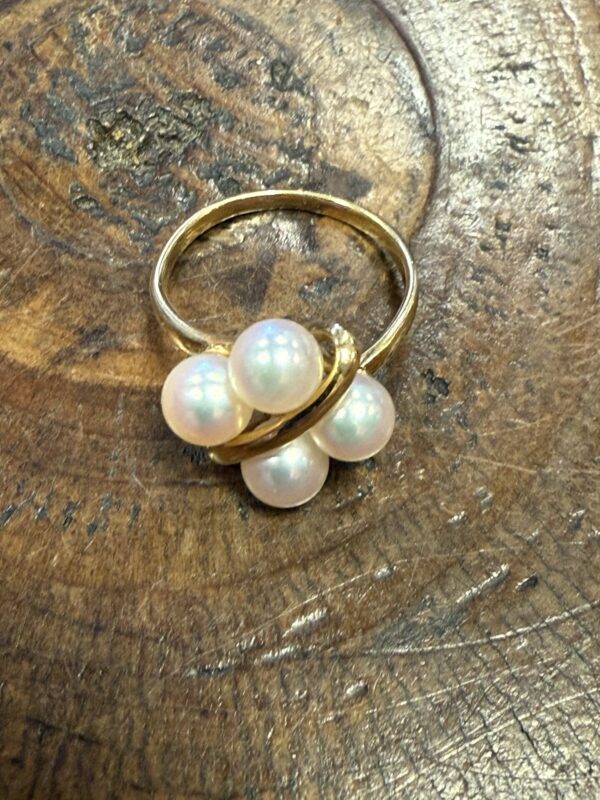 18ct gold mikimoto Pearl ring - Image 6