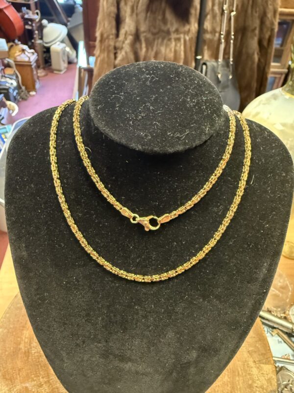 Byzantine 9ct gold chain unisex - Image 4