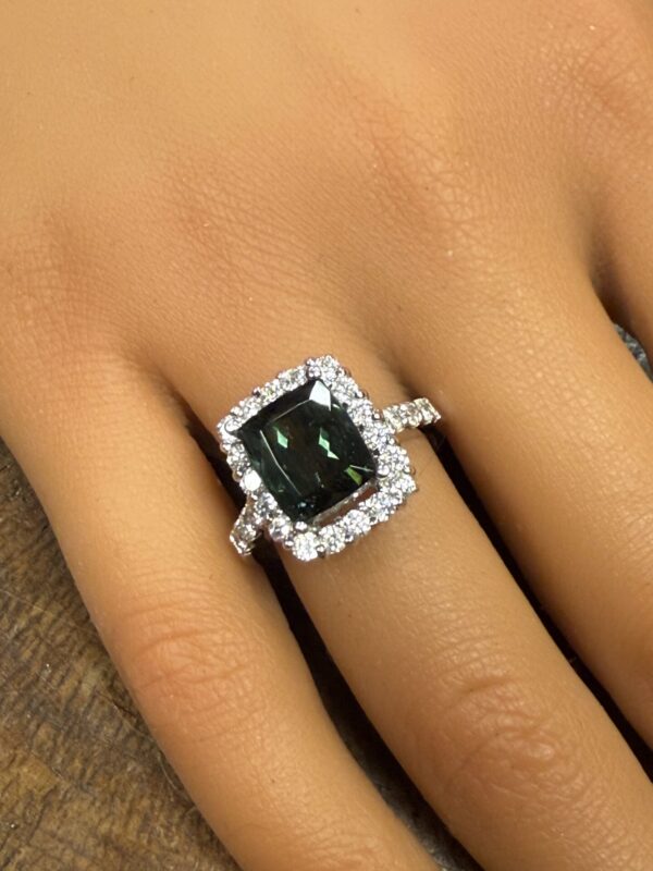 14ct white gold diamond and tourmaline ladies ring