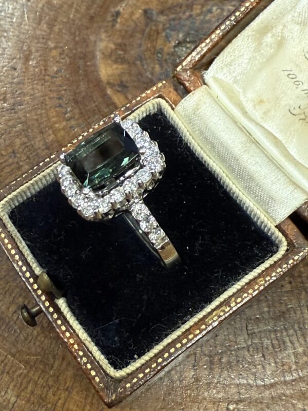 14ct white gold diamond and tourmaline ladies ring - Image 6