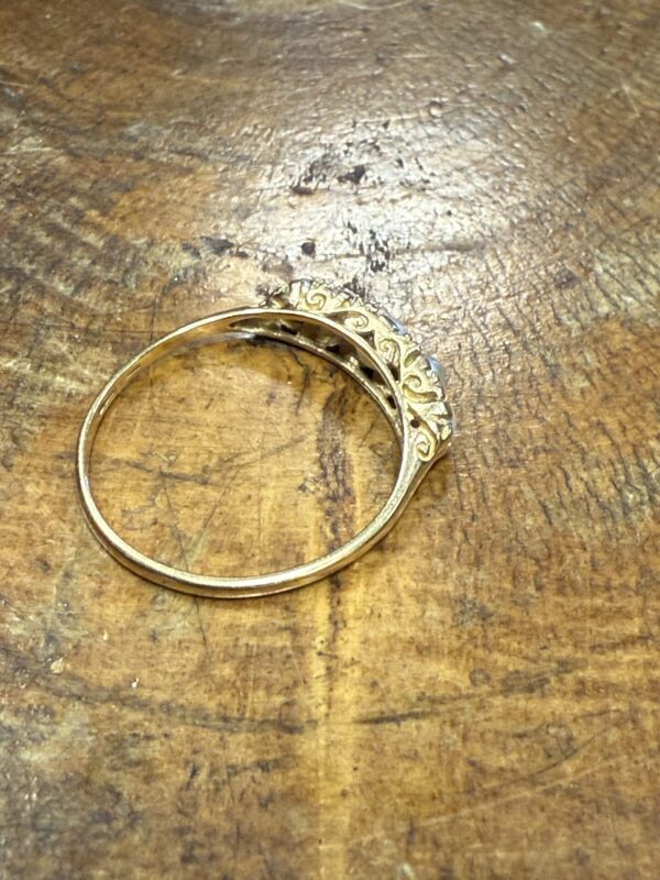 Pearl set 9ct gold ladies ring - Image 4