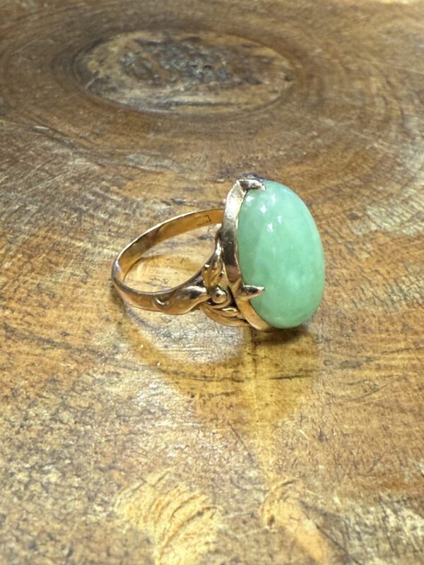 14ct gold vintage jade ladies ring - Image 5