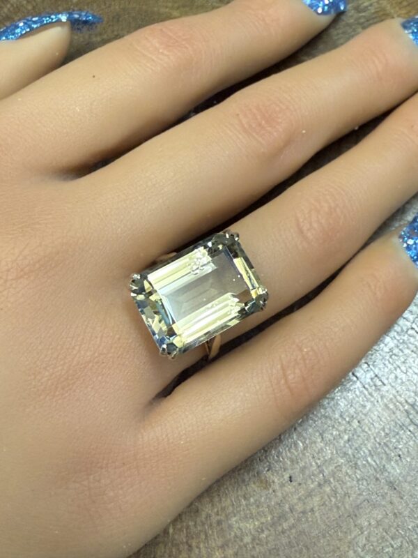 Large 9ct gold ladies citrine dress ring - Image 2