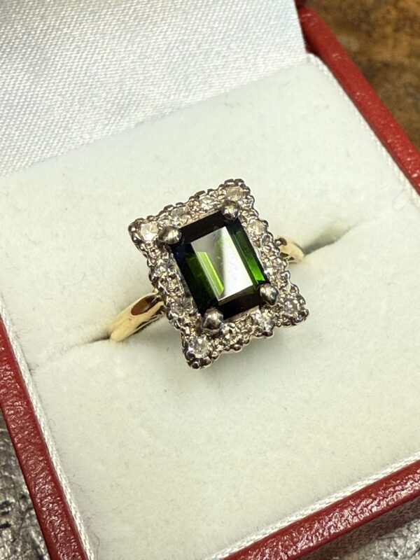 Tourmaline and diamond 18ct gold ring - Image 6