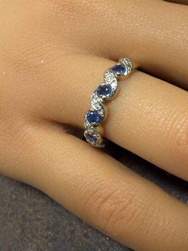 Diamond and sapphire ladies 9ct band - Image 2
