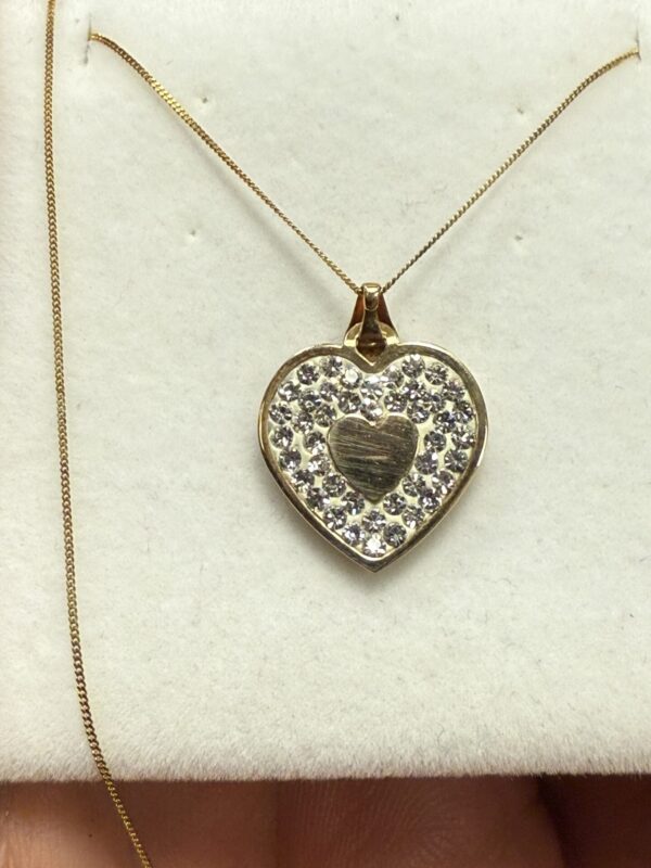 9ct gold stone set heart and chain