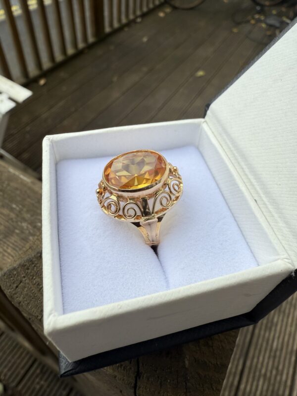 Vintage orange sapphire and 14ct gold ring - Image 3