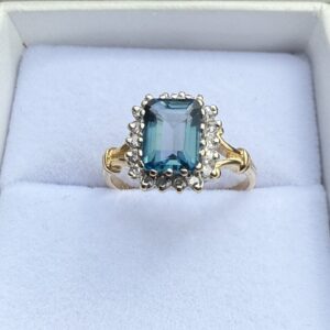 Topaz and diamond ladies ring 9ct gold