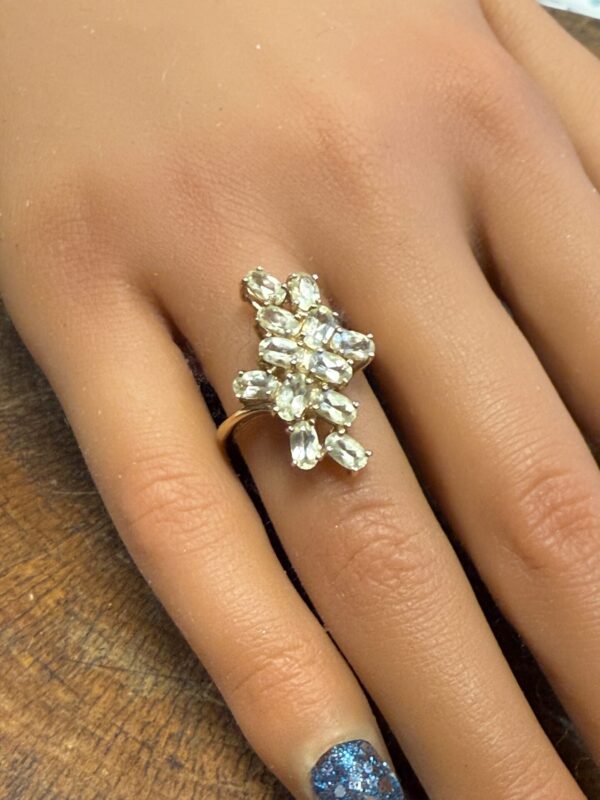 Vintage chrysoberyl ladies 9ct dress ring