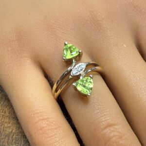 Peridot and diamond ladies 9ct gold ring