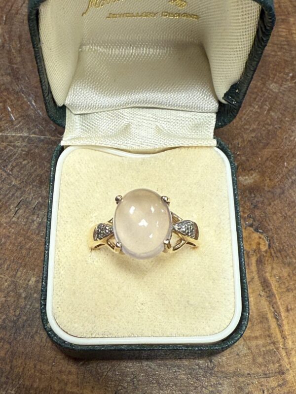 Moonstone and diamond set 9ct gold ladies ring - Image 4