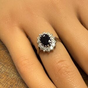 Diamond and sapphire ladies 18ct gold ring