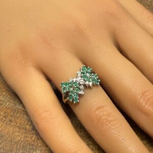 9ct gold emerald and diamond ladies ring