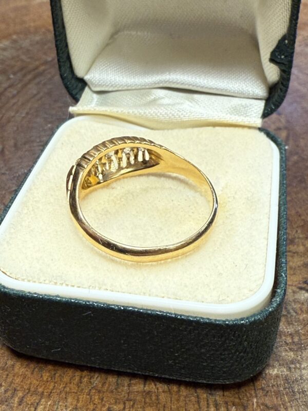 Antique 18ct gold five stone diamond ring - Image 7