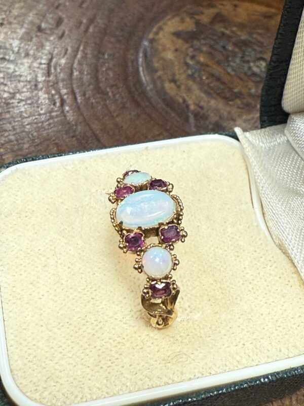 15ct ruby and opal antique ladies ring - Image 4