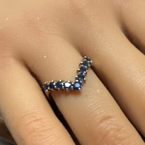 Vintage sapphire wishbone 9ct gold ring