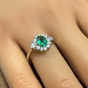 9ct gold cz set ladies simulated emerald ring