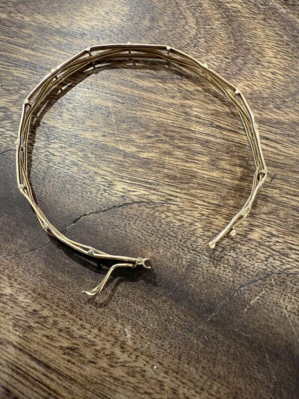 Vintage 9ct gold ladies bangle - Image 4