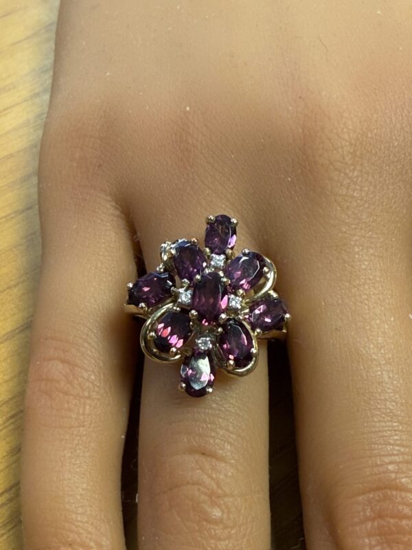 Vintage 9ct gold garnet and diamond dress ring