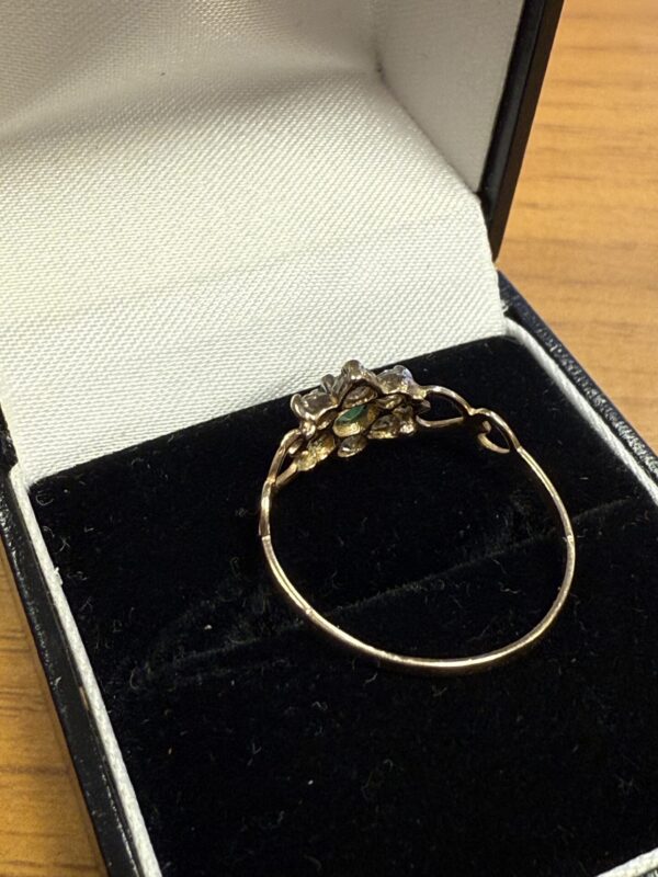 Ladies emerald and cz 9ct gold ring - Image 6