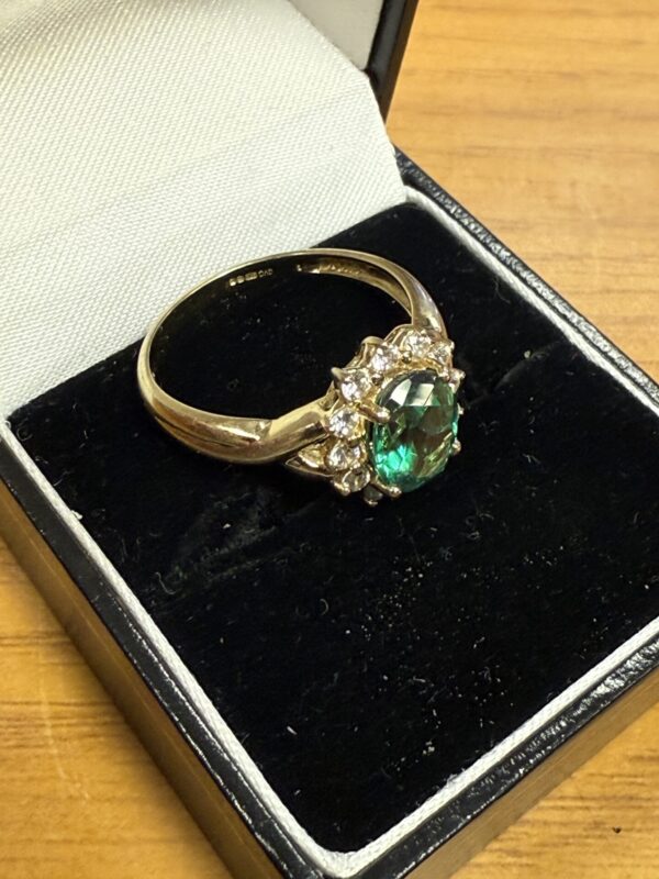 14ct gold gem set ladies ring - Image 7