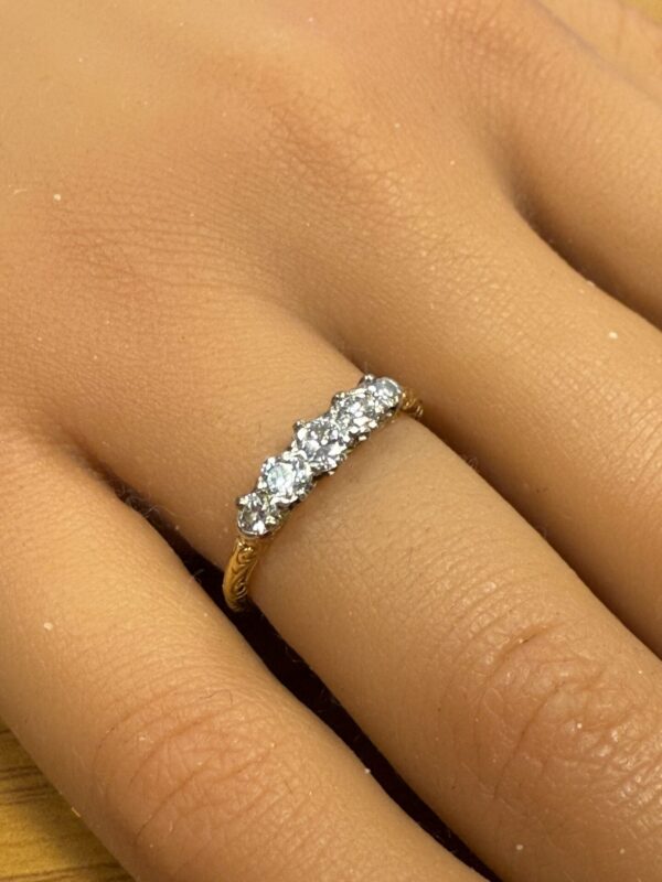 Antique five stone diamond 18ct gold ring