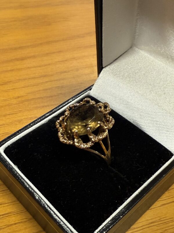 Vintage Smokey quartz ladies ring - Image 5