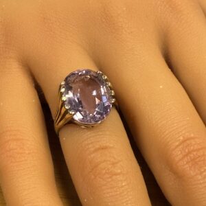 Large amethyst vintage cocktail ring 9ct gold