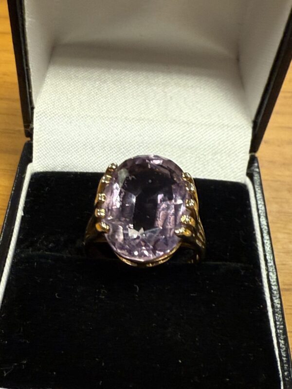 Large amethyst vintage cocktail ring 9ct gold - Image 3
