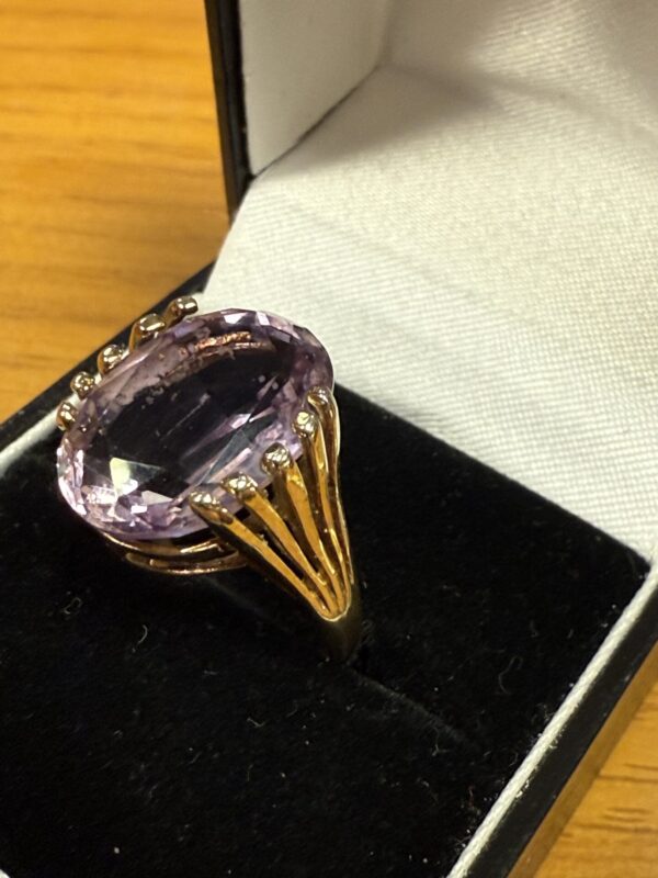 Large amethyst vintage cocktail ring 9ct gold - Image 4