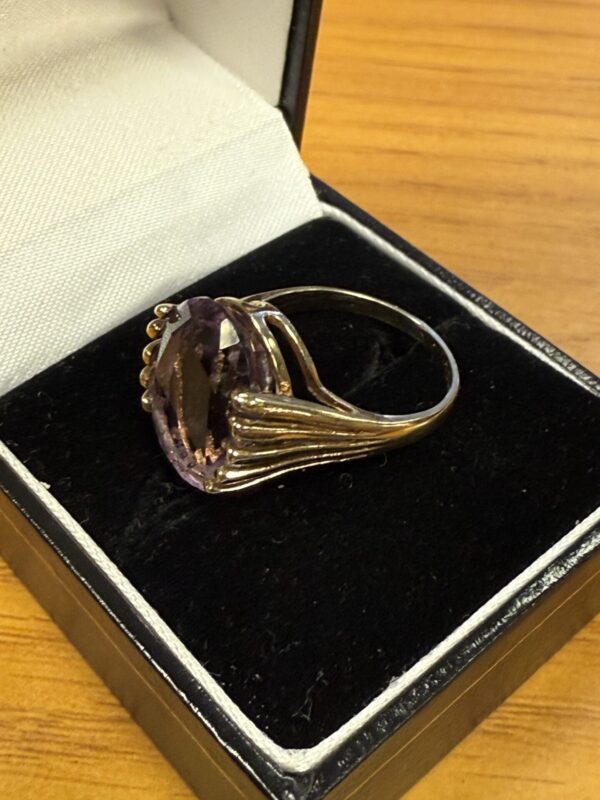 Large amethyst vintage cocktail ring 9ct gold - Image 7