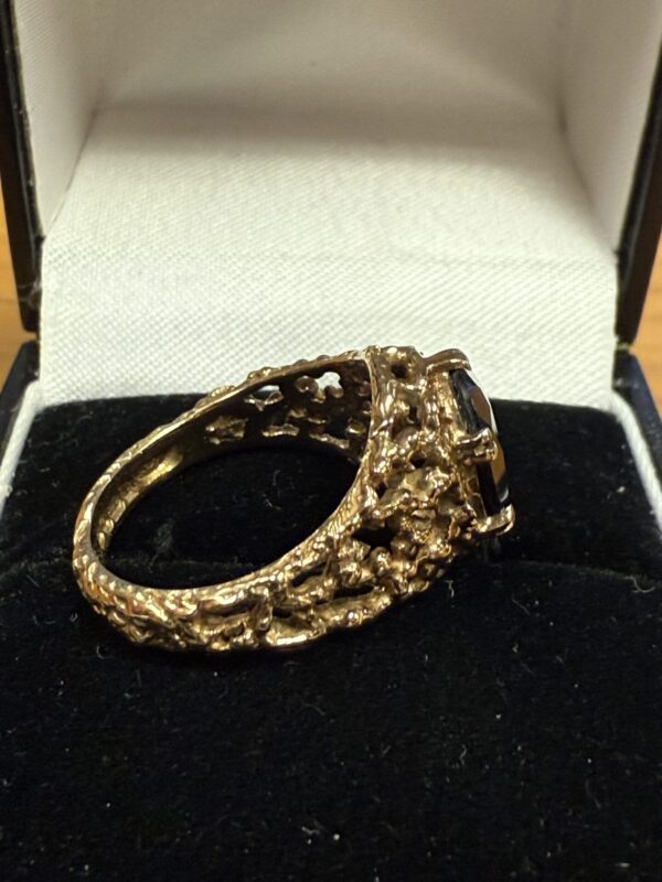 Vintage garnet organic 9ct gold ring - Image 6
