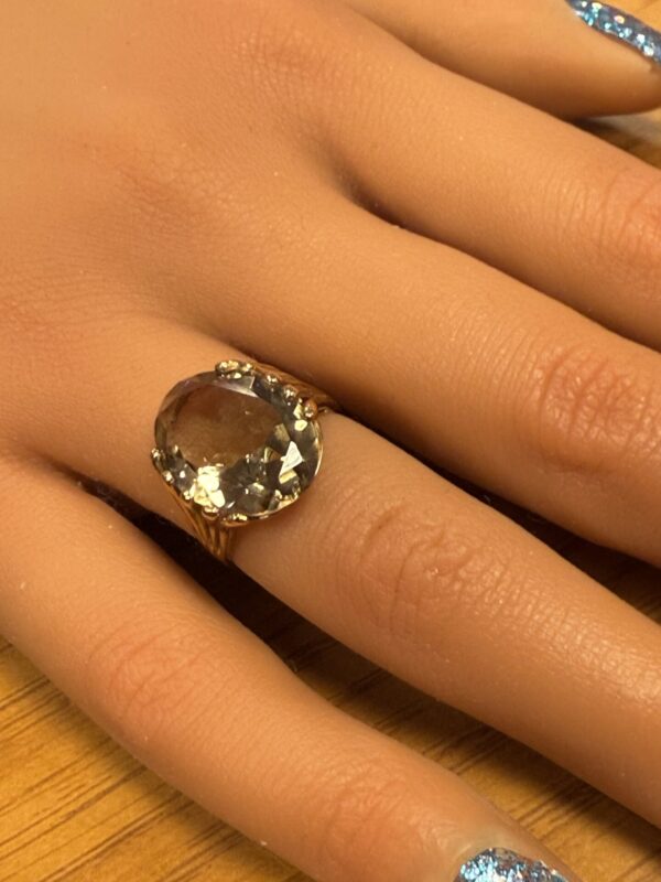 Ladies large 9ct gold citrine dress ring - Image 2