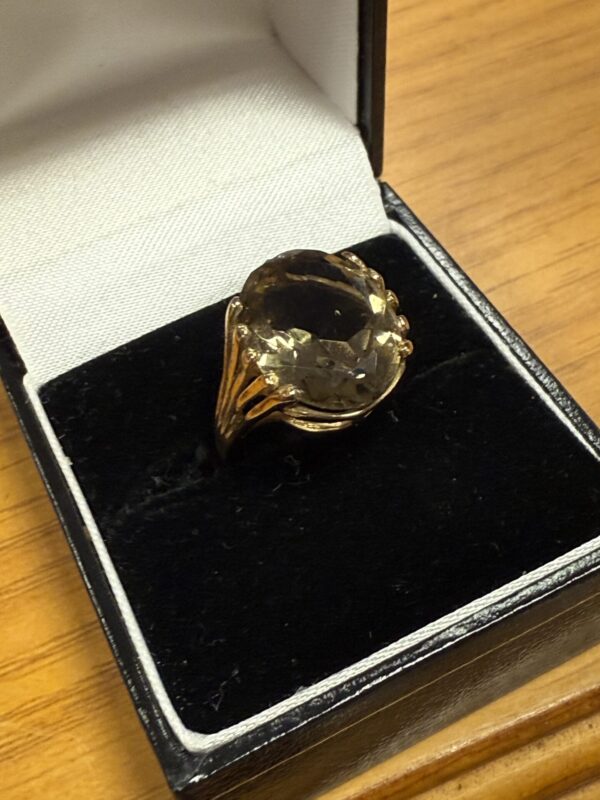Ladies large 9ct gold citrine dress ring - Image 4