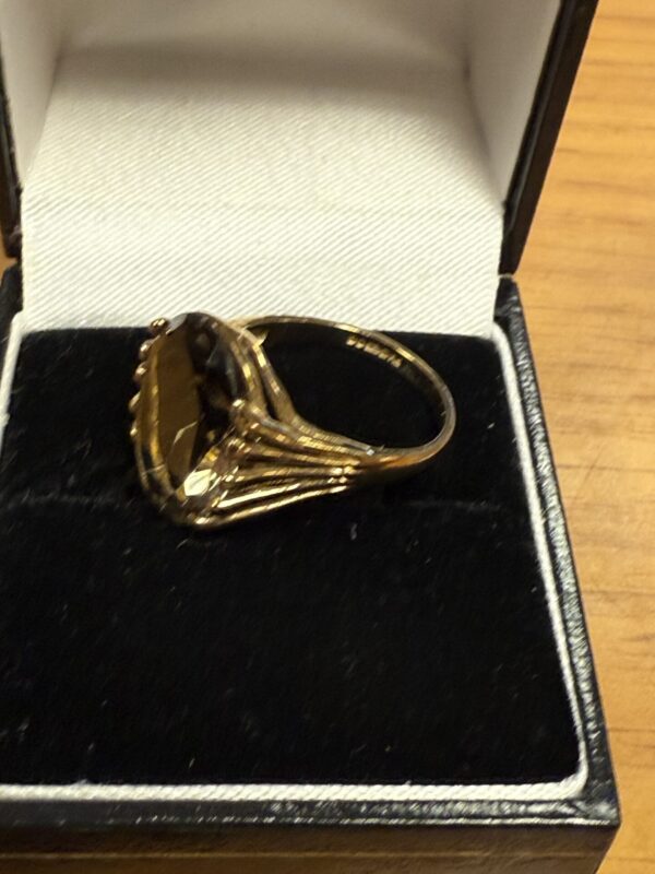 Ladies large 9ct gold citrine dress ring - Image 6