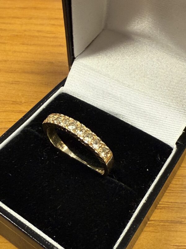 Cz gem set 9ct gold half eternity ladies ring - Image 4