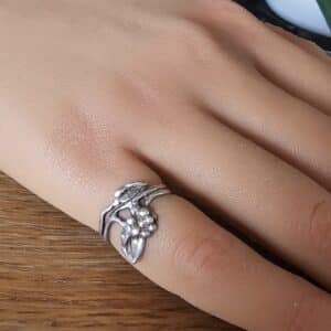 Grape Vines Silver Ring
