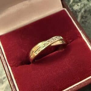 9ct gold diamond set crossover ring