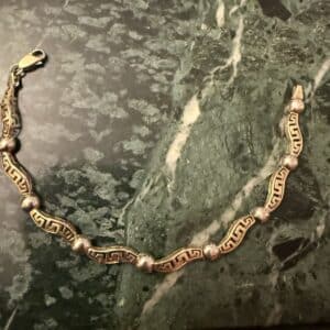 9ct gol Greek key yellow and white gold bracelet