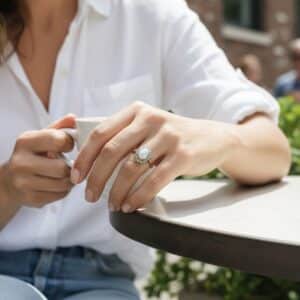 18ct gold opal and diamond ladies ring