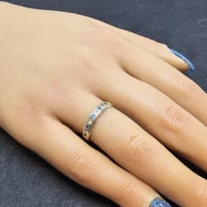 9ct gold sapphire ring