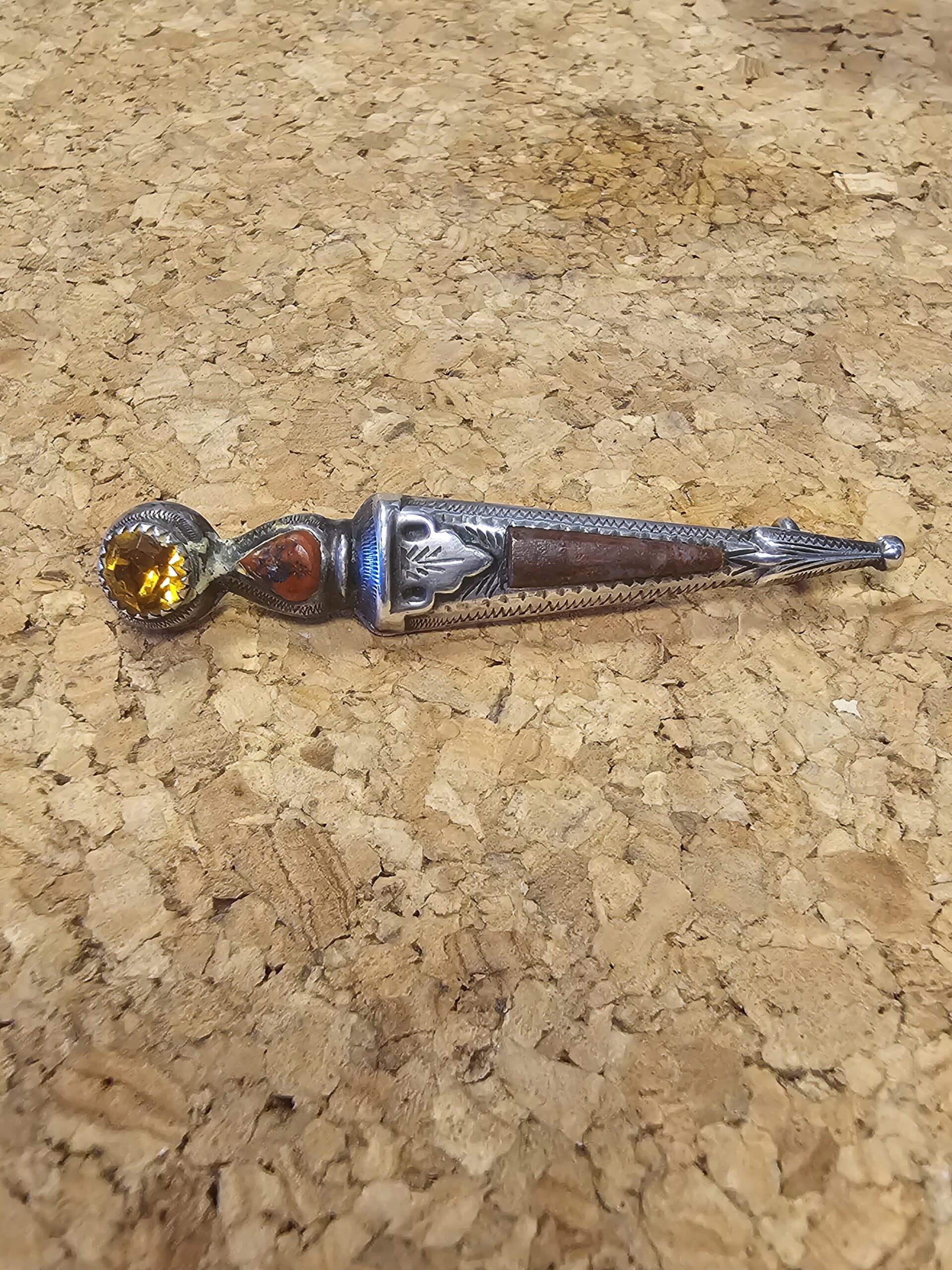 Scottish Dirk Pin Brooch