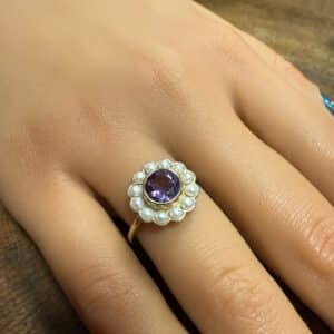 Edwardian style amethyst and pearl 9ct gold ring