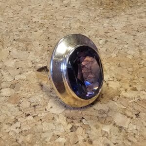 Vintage 14K Gold Oval Purple Ruby Signet Ring