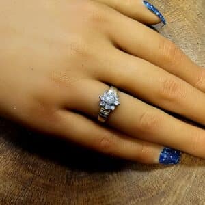 Vintage Diamond Flower Cluster Ring (18ct Gold)