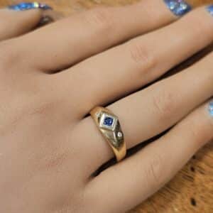 18ct Gold Sapphire & Diamond Geometric Ring